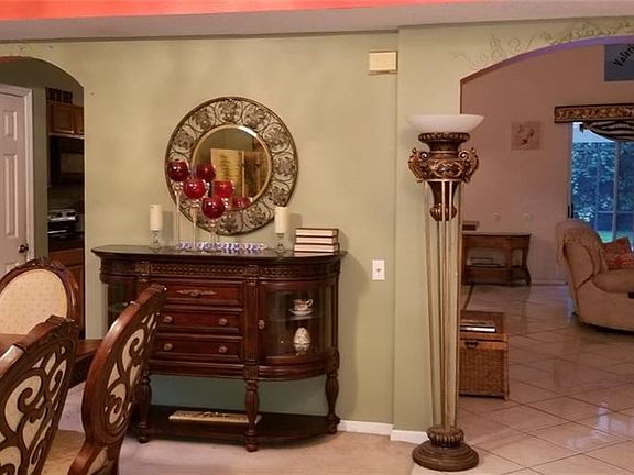 4th image of 8133 Saint Andrews Cir