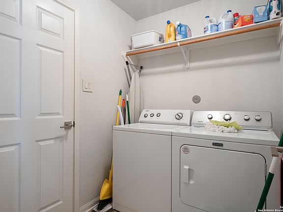 4th image of 3723 SOUTHERN GROVE