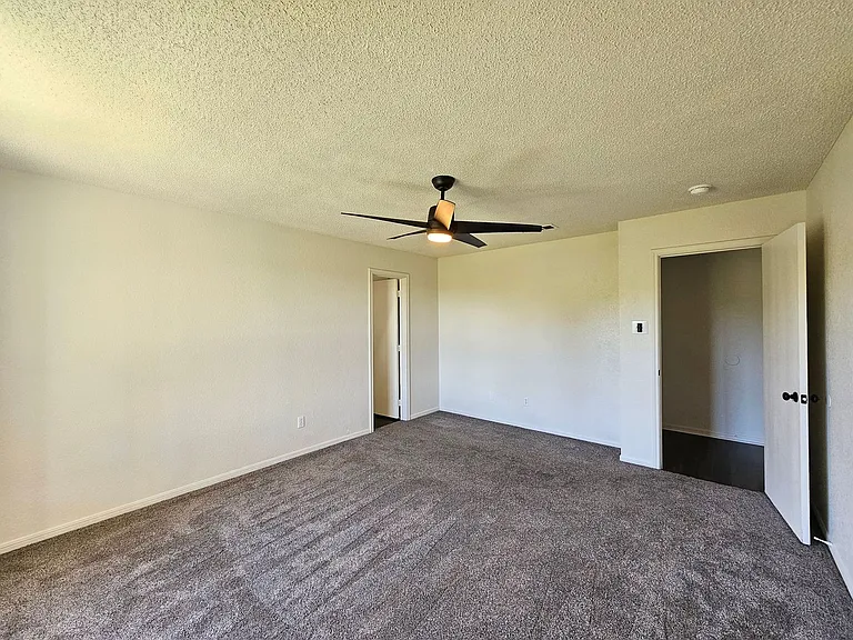 3011 Tom Lockett Dr — Photo 7