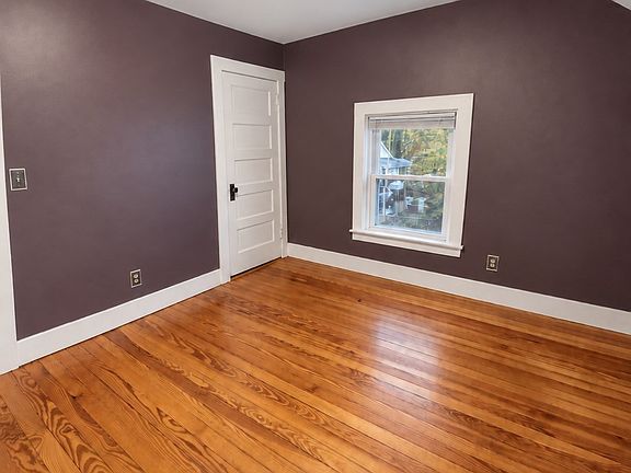 4th image of 68 Eton Ave