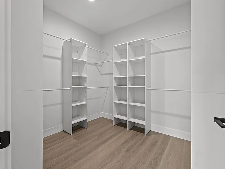 2507 N Massachusetts Ave #1 — Photo 32