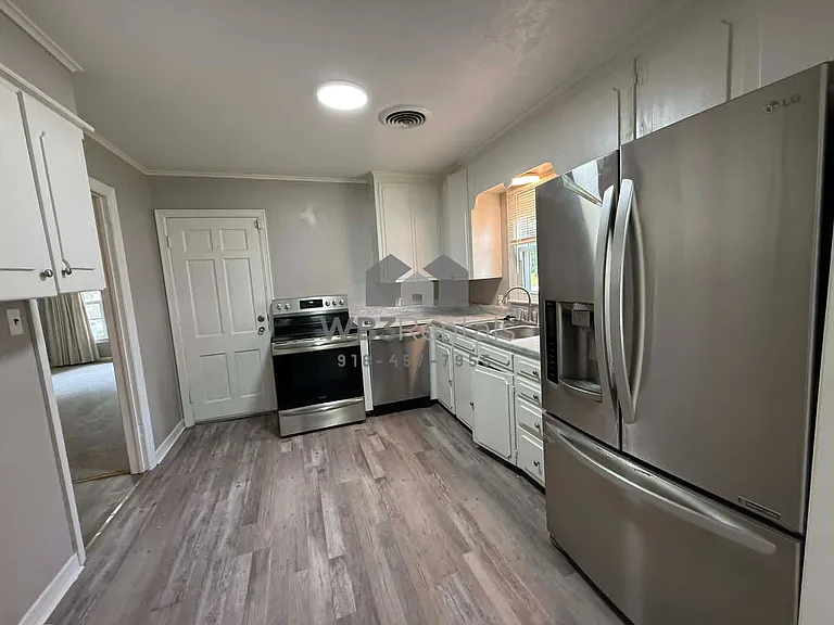 4210 Robertson Blvd — Photo 8