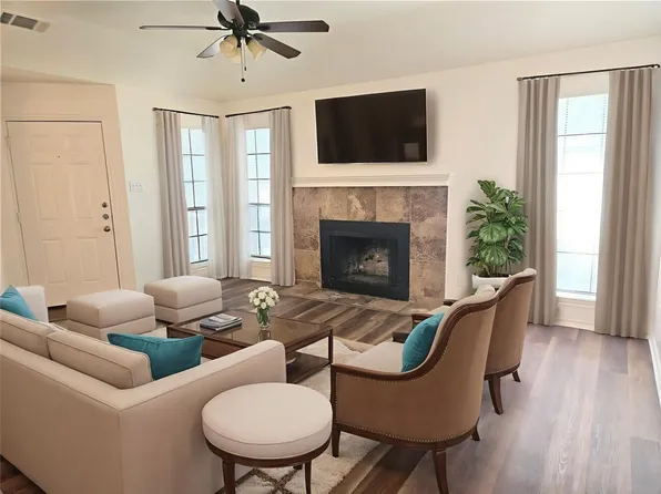 508 E Denton Dr, 508 E Denton Dr APT 56, Euless, TX 76039