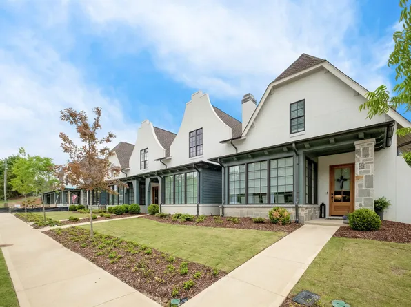 3795 Poe Dr, Vestavia, AL 35223