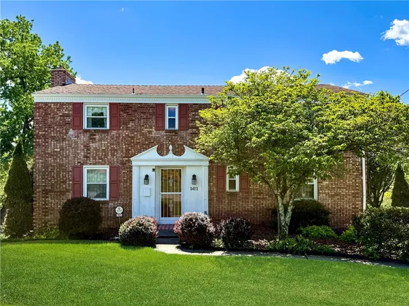 1411 Cardinal Dr, Pittsburgh, PA 15243