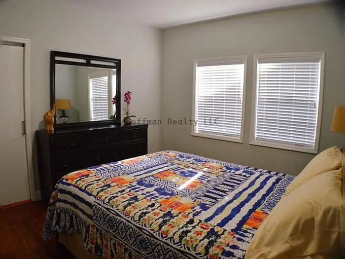 916 E 25th Ave — Photo 15