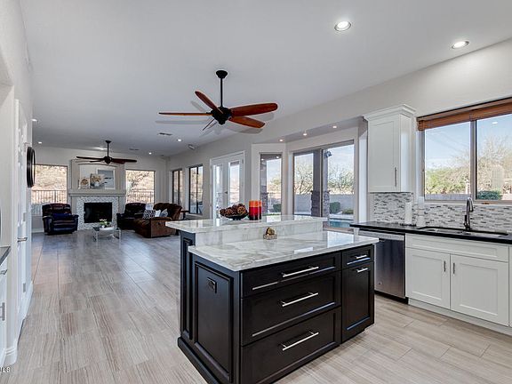 4th image of 1443 N Warren Cir