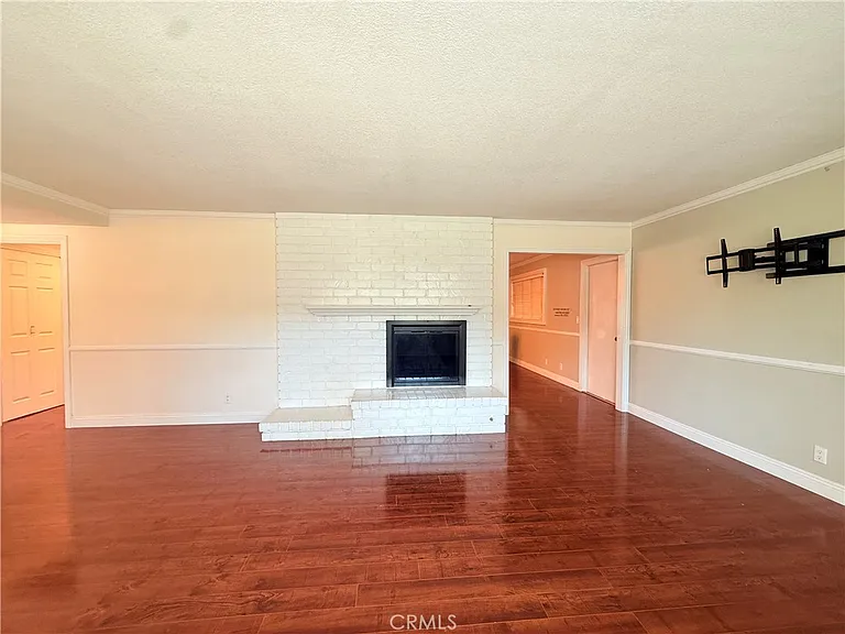 1131 Urell Dr — Photo 6