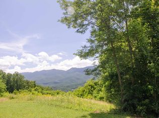 Cabbage Patch Rd, Burnsville, NC 28714