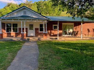 849 Piney Grove Rd, Hampton, TN 37658