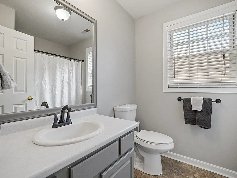 131 Forest Hill Way — Photo 41