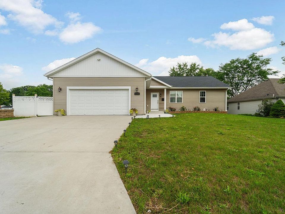 1st image of 9022 W Stuth AVENUE