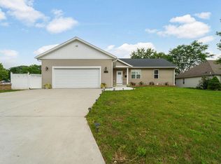 9022 W Stuth AVENUE, West Allis, WI 53227