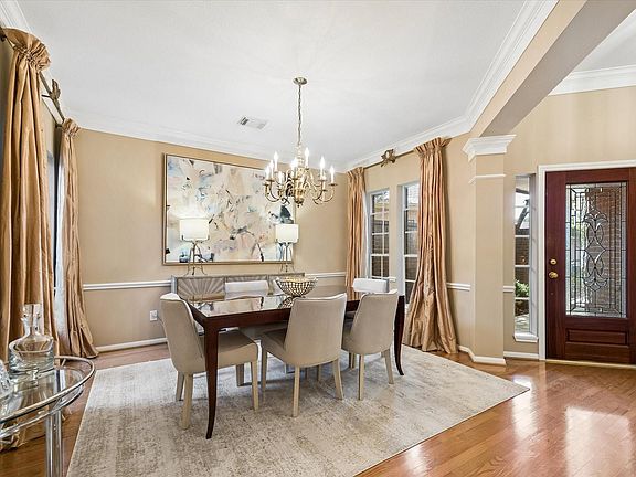 3rd image of 13826 Aspen Cove Dr