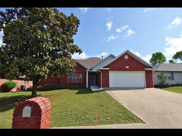 208 Greentree Dr, Tahlequah, OK 74464