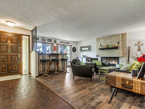 4th image of 6107 83rd St SW