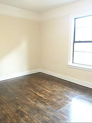 3rd image of 160 Vermilyea Ave APT D