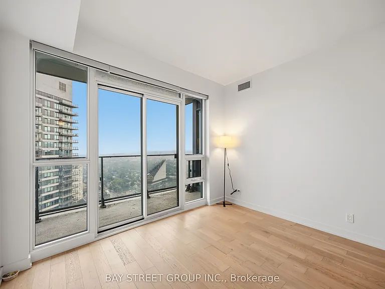 2212 Lake Shore Blvd W #4304 — Photo 25