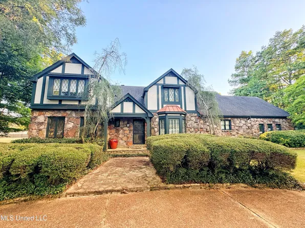209 Westover Dr, Clarksdale, MS 38614
