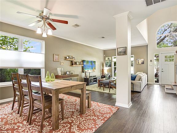 4th image of 8614 Piney Creek Bnd