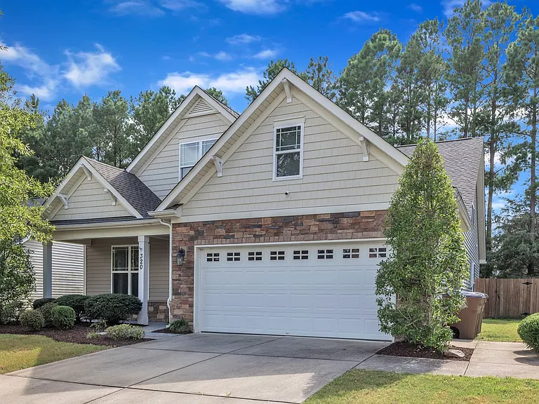 320 Trout Valley Rd — Photo 1
