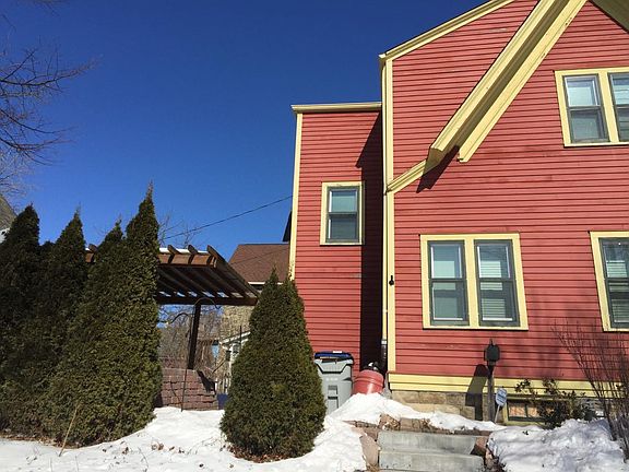 5th image of 140 E Brown St