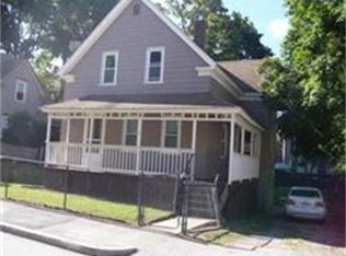 37 Duxbury Rd, Worcester, MA 01605