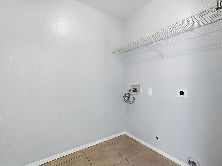 1767 E Denim Trl — Photo 29