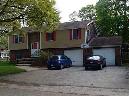1st image of 123 Metropolitan Park Dr