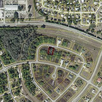 2nd image of 3016 N Tulip Rd