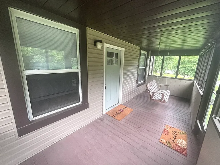48 Townhall Rd — Photo 8