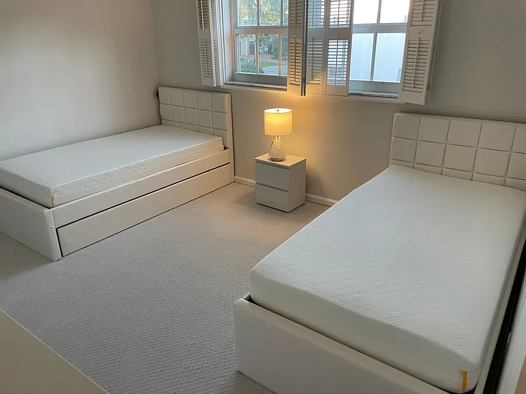 315 Venetian Dr #6 — Photo 21