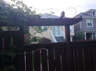 1934 9th Ave W, Seattle, WA 98119