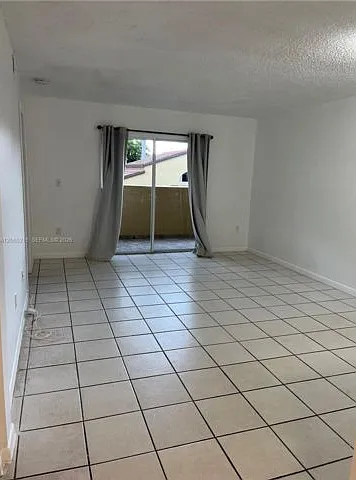 Waterview Condo — Photo 3