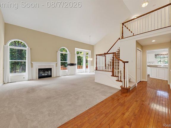 3rd image of 18144 Cascade Dr