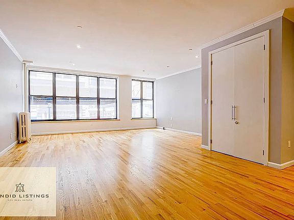 3rd image of 154 W 27th St #2B