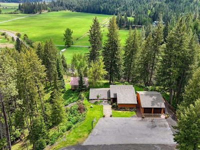 17610 N Singing Hills Dr, Newman Lake, WA, 99025