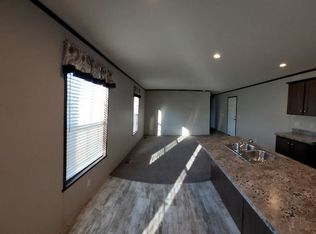 81 Saint Michaels Dr, Bourbonnais, IL 60914