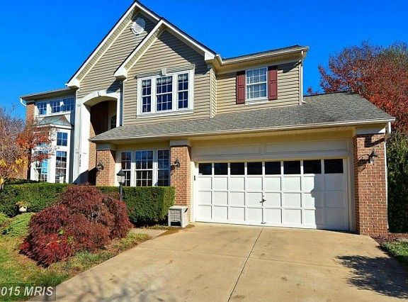 3rd image of 47109 Glenaire Ct