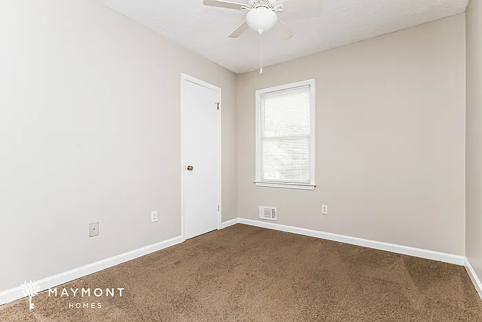 4636 Hamlet Walk SE — Photo 14
