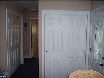 3rd image of 386 Lakeside Dr
