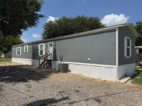 14146 Interstate Highway 35 S, Von Ormy, TX 78073