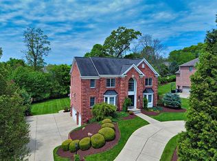 102 Teaberry Ln, Venetia, PA