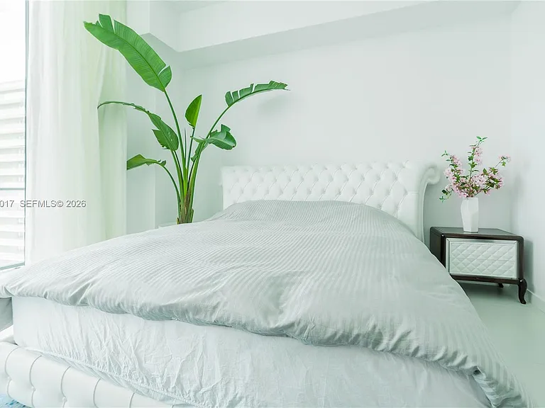 501 NE 31st St #Penthouse 4402 — Photo 18