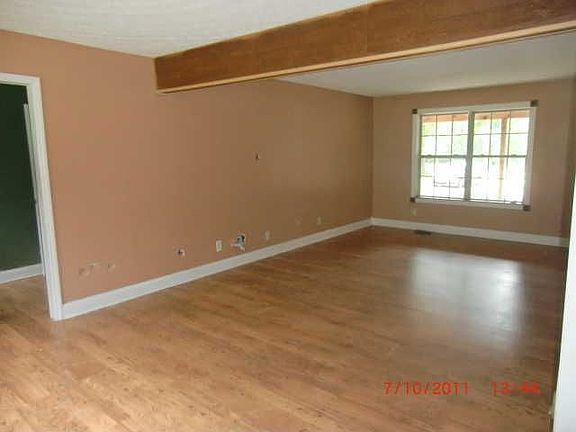 5th image of 7483 Birkhofer Ln