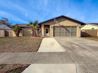 3127 Dole St, Holiday, FL 34691