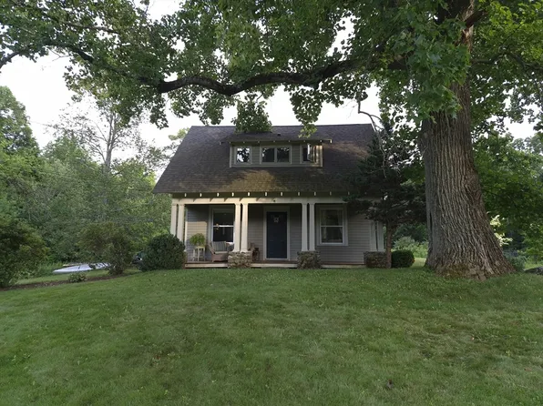 116 Hill St, Topsfield, MA 01983