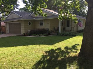 6302 N Grand Ave, Kansas City, MO 64118