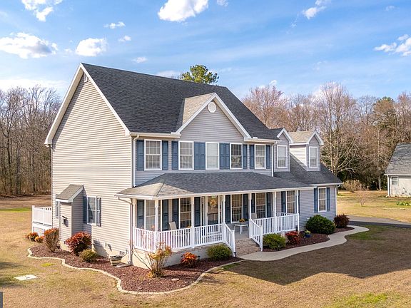 2nd image of 17523 Meadow Dr