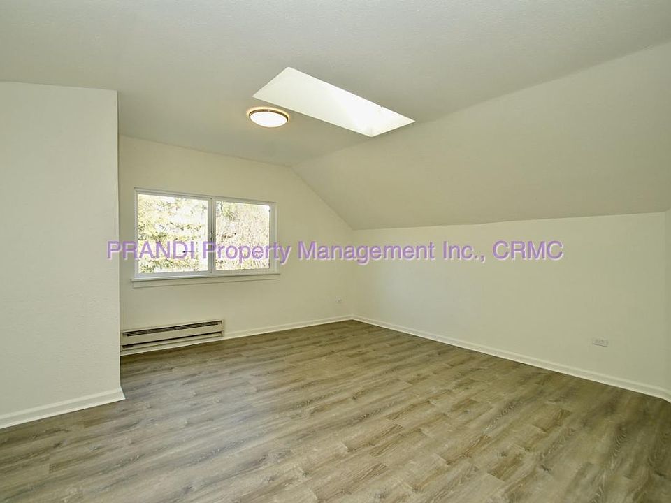 1st image of 502 Cane St #04c1981c8